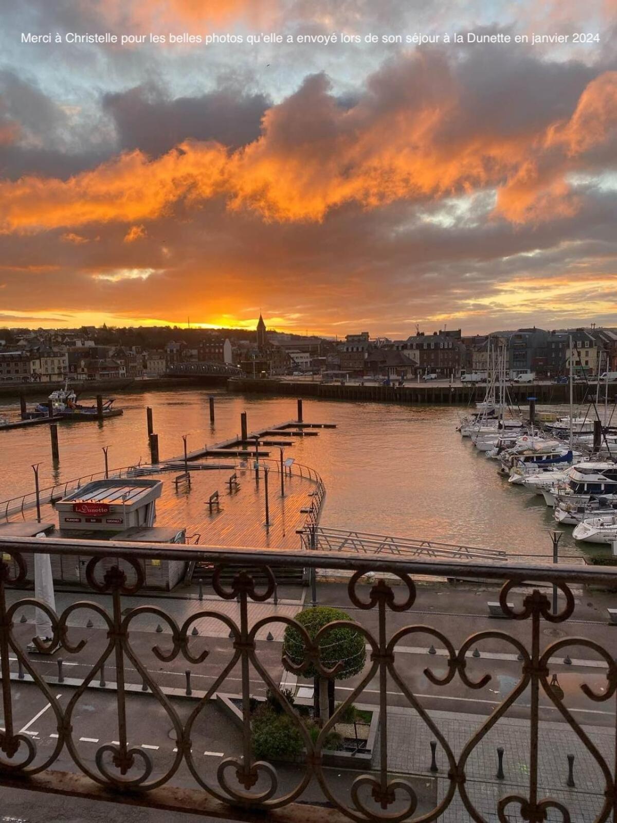 La Dunette Vue Port Dieppe Esterno foto