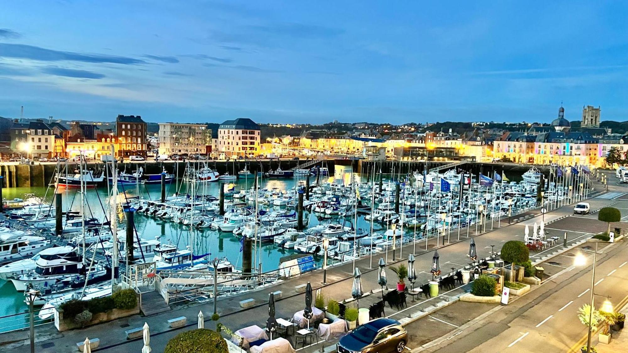 La Dunette Vue Port Dieppe Esterno foto
